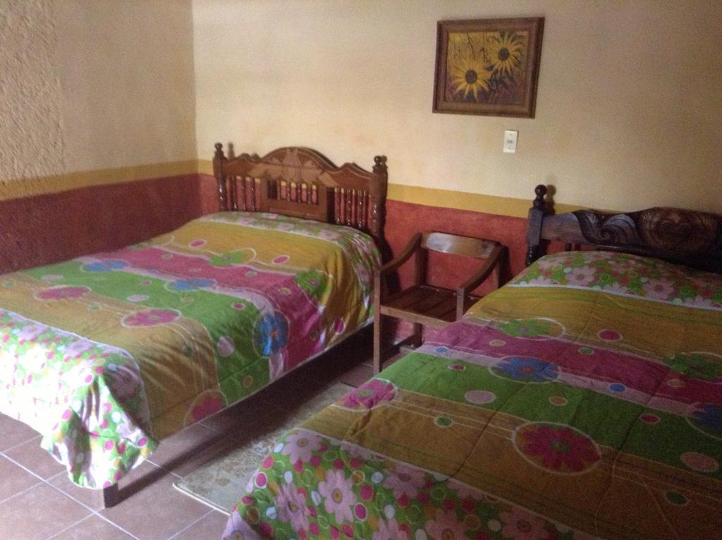 El Rincon Del Pintor Hotell Catorce Rum bild
